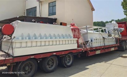 青島恒林工業(yè)集團(tuán)發(fā)三一重工樹脂砂自動(dòng)化造型線貨第11車